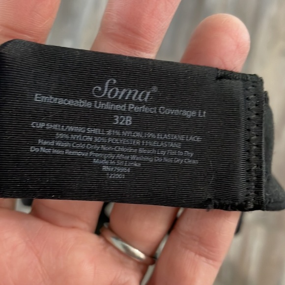 NEW Soma 32B Embraceable perfect coverage unlined Black Underwire Bra - Picture 4 of 4